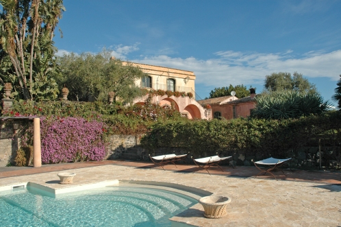 don arcangelo all'olmo and pool